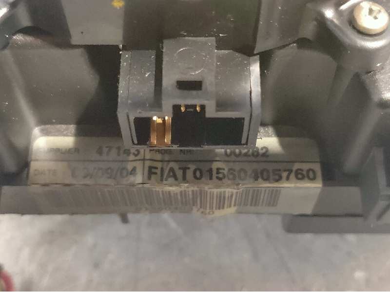 Recambio de mando luces para alfa romeo gt (125) 1.9 jtd 16v 150/ distinctive referencia OEM IAM 01560405760  0156040576