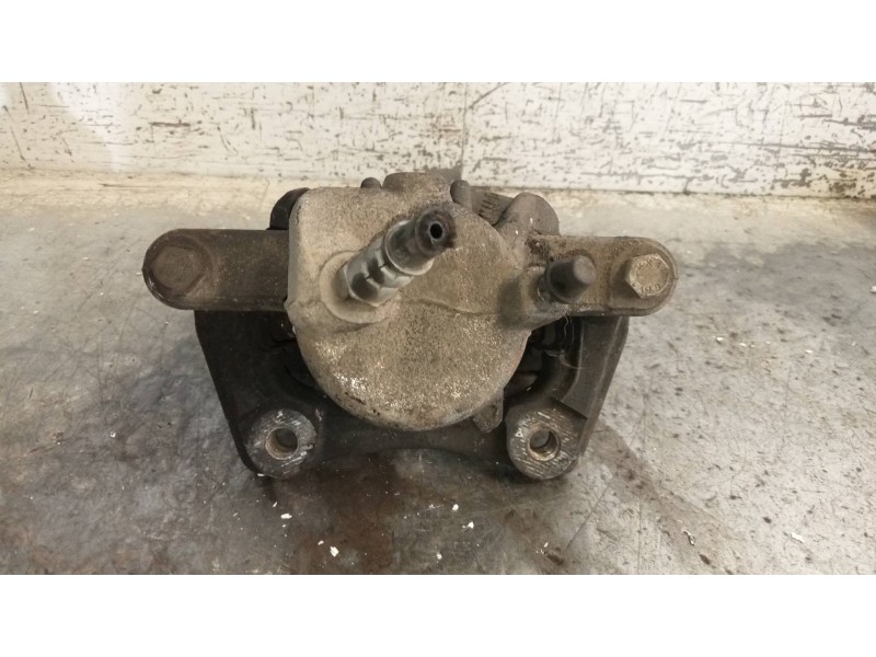 Recambio de pinza freno delantera derecha para renault kangoo profesional referencia OEM IAM   