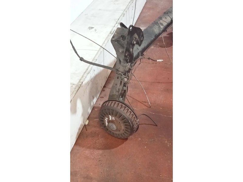 Recambio de puente trasero para renault kangoo profesional referencia OEM IAM   TAMBOR