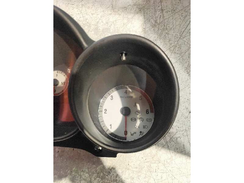 Recambio de cuadro instrumentos para alfa romeo gt (125) 1.9 jtd 16v 150/ distinctive referencia OEM IAM 156050197  0071788445