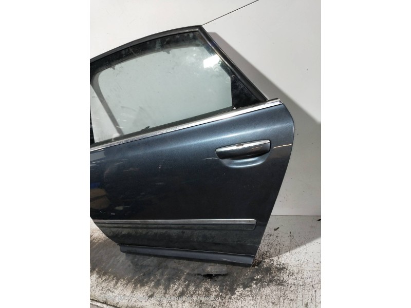 Recambio de puerta trasera izquierda para audi a8 (4e2) 4.2 quattro l referencia OEM IAM   4P