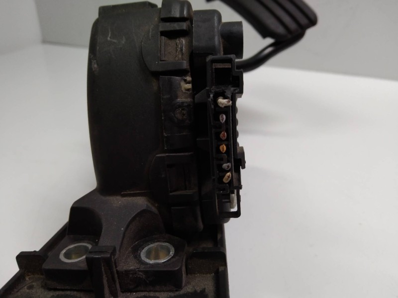 Recambio de potenciometro pedal para renault espace iv (jk0) 2.2 dci turbodiesel referencia OEM IAM 6PV00811922 8200007512 