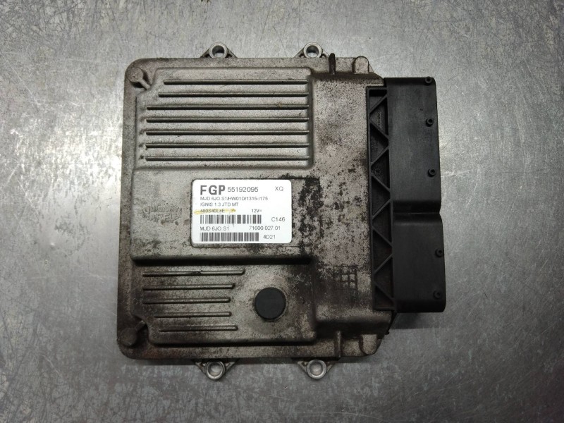Recambio de centralita motor uce para suzuki ignis rm (mh) básico referencia OEM IAM 55192095 MJD6JOS1 7160002701 FGP XQ