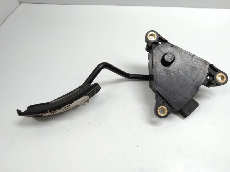 Recambio de potenciometro pedal para renault kangoo 1.5 dci diesel cat referencia OEM IAM 8200436864  