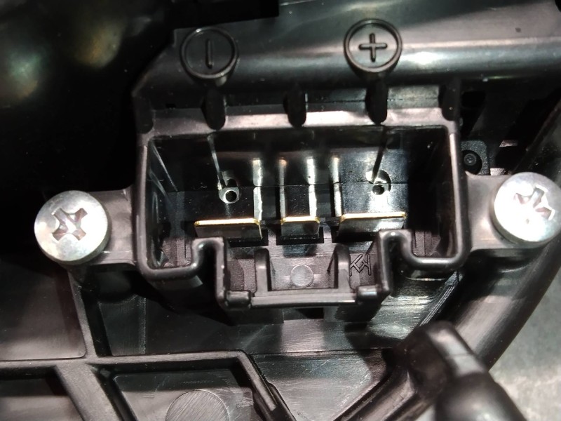 Recambio de motor calefaccion para toyota verso advance referencia OEM IAM AV2727008103  