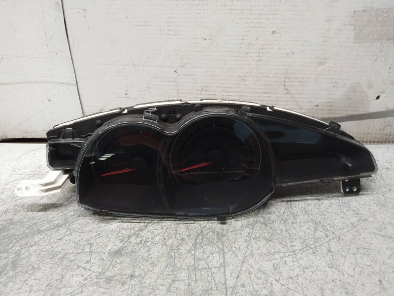 Recambio de cuadro instrumentos para toyota verso advance referencia OEM IAM 838000F110 MB2574500437 