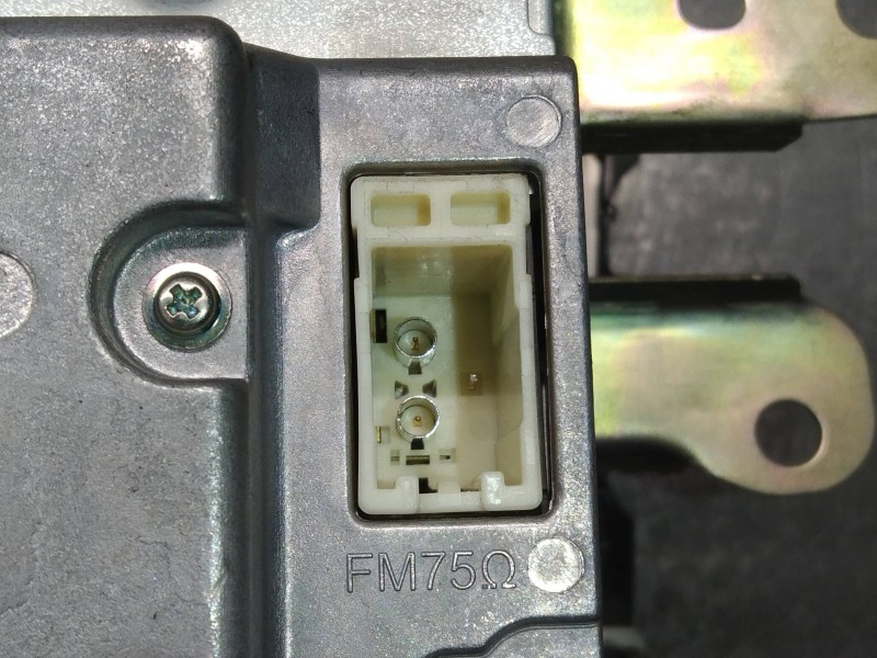 Recambio de sistema audio / radio cd para toyota verso advance referencia OEM IAM 861200F060  