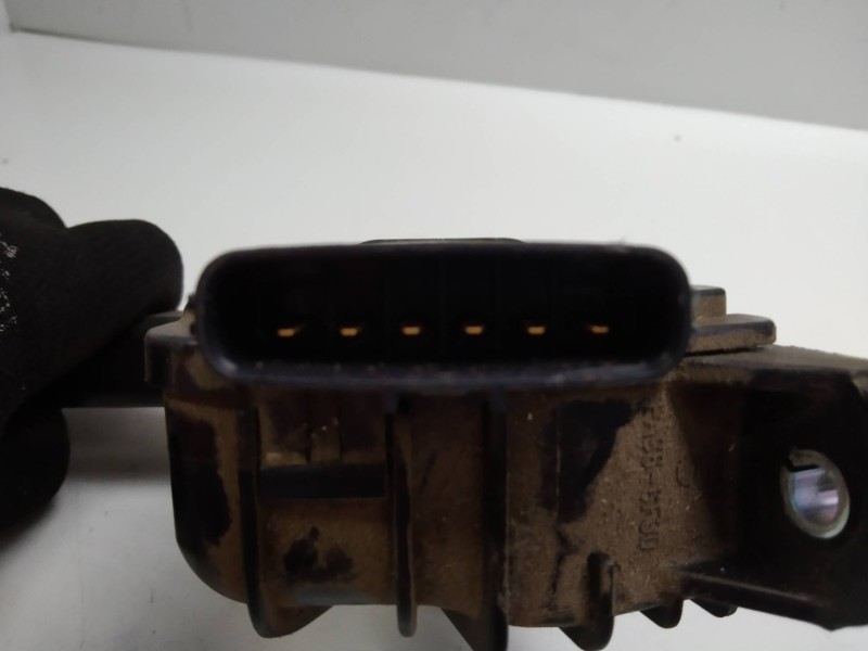 Recambio de potenciometro pedal para toyota land cruiser (j12) 3.0 turbodiesel referencia OEM IAM 7812060350 1988003020  Recambio de potenciometro pedal para toyota land cruiser (j12) 3.0 turbodiesel referencia OEM IAM 7812060350 1988003020