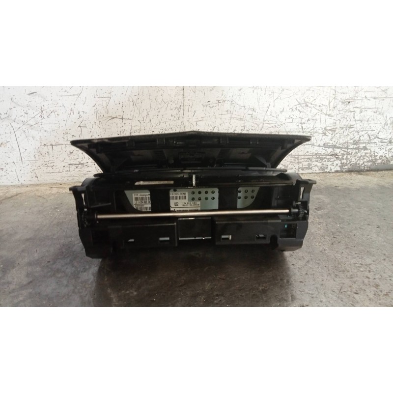 Recambio de pantalla multifuncion para mercedes clase c (w204) berlina c 200 cdi blueefficiency (204.001) referencia OEM IAM A20