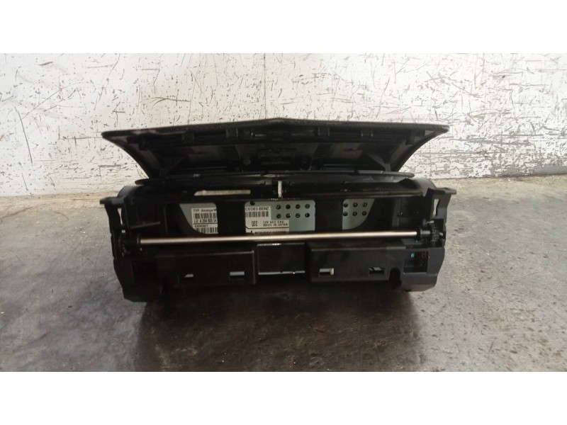 Recambio de pantalla multifuncion para mercedes clase c (w204) berlina c 200 cdi blueefficiency (204.001) referencia OEM IAM A20