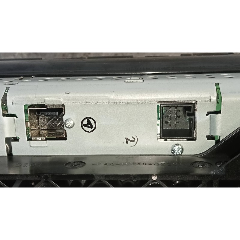 Recambio de pantalla multifuncion para mercedes clase c (w204) berlina c 200 cdi blueefficiency (204.001) referencia OEM IAM A20