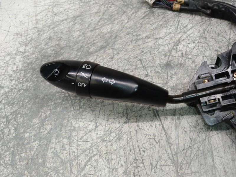 Recambio de mando luces para hyundai lantra berlina (rd) 1.9 d gls referencia OEM IAM   