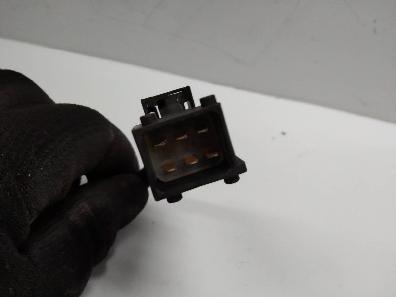 Recambio de potenciometro pedal para saab 9-3 berlina 2.2 16v tid cat referencia OEM IAM 0281002211  