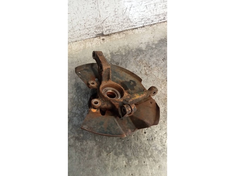 Recambio de mangueta delantera derecha para austin rover montego 2.0 referencia OEM IAM   