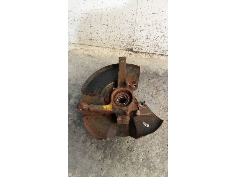 Recambio de mangueta delantera izquierda para austin rover montego 2.0 referencia OEM IAM   