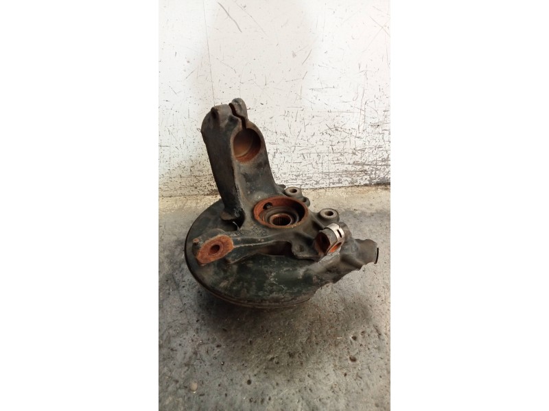 Recambio de mangueta delantera izquierda para ford focus lim. 1.6 tdci cat referencia OEM IAM   