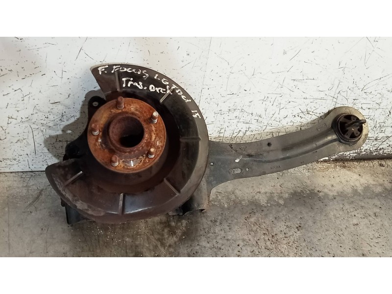 Recambio de mangueta trasera derecha para ford focus lim. 1.6 tdci cat referencia OEM IAM   