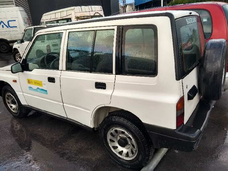 suzuki vitara se/sv (et) del año 2004