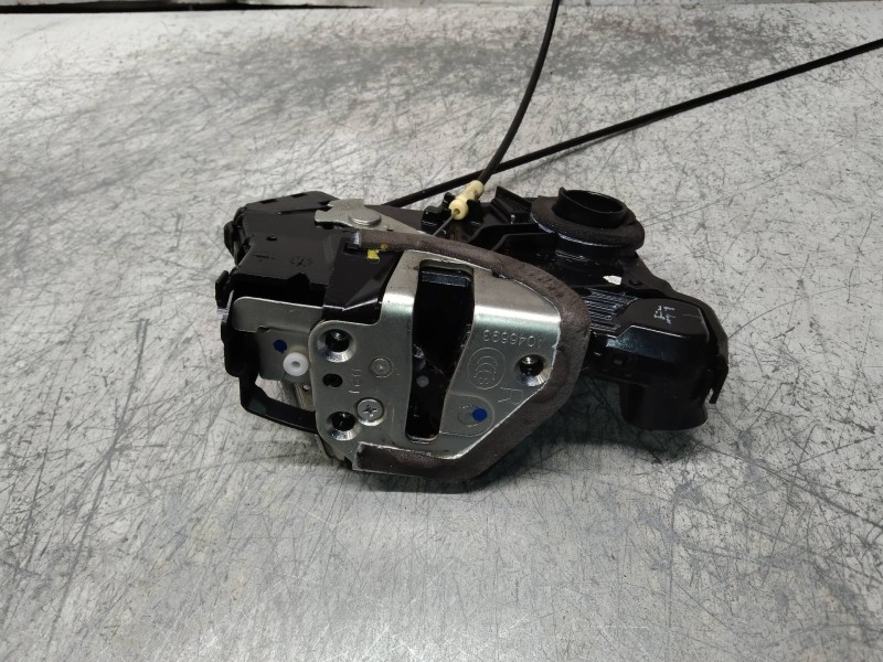 Recambio de motor cierre centralizado delantero derecho para toyota verso advance referencia OEM IAM   5P