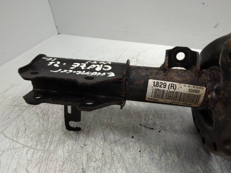 Recambio de amortiguador delantero derecho para chevrolet cruze referencia OEM IAM 95984869  