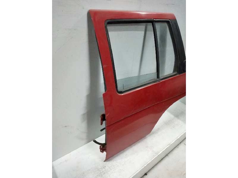 Recambio de puerta trasera izquierda para nissan terrano (wd21) 2.7 turbodiesel referencia OEM IAM   