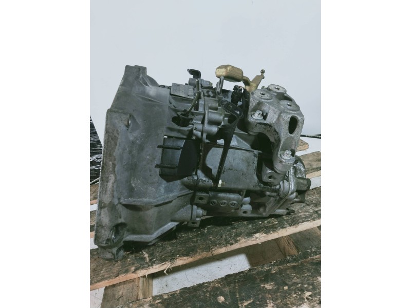 Recambio de caja cambios para opel vectra c berlina club referencia OEM IAM 13101871 GU13101871 S14721 V96265 5V