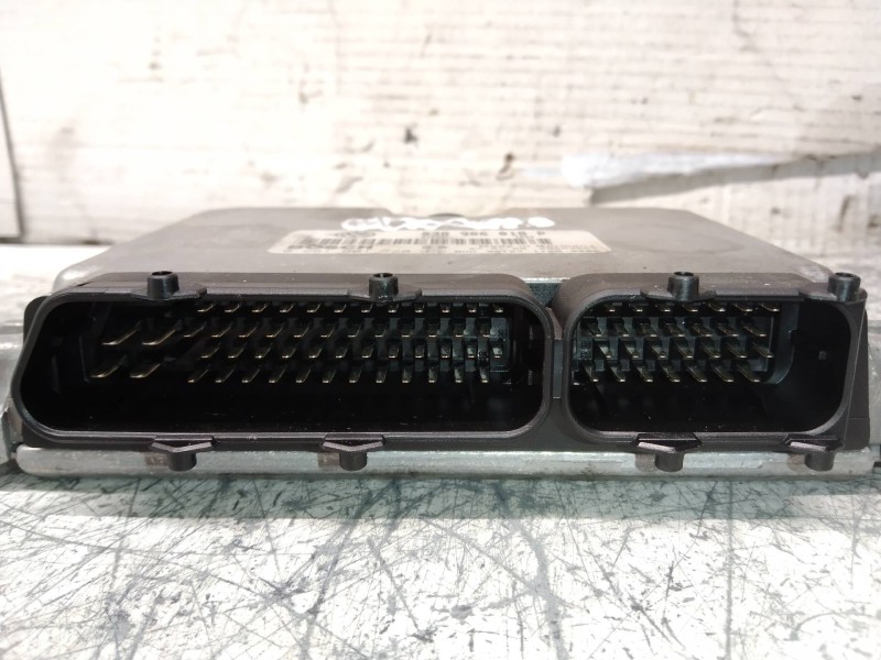 Recambio de centralita motor uce para volkswagen passat berlina (3b2) highline referencia OEM IAM 0281001720 038906018P 