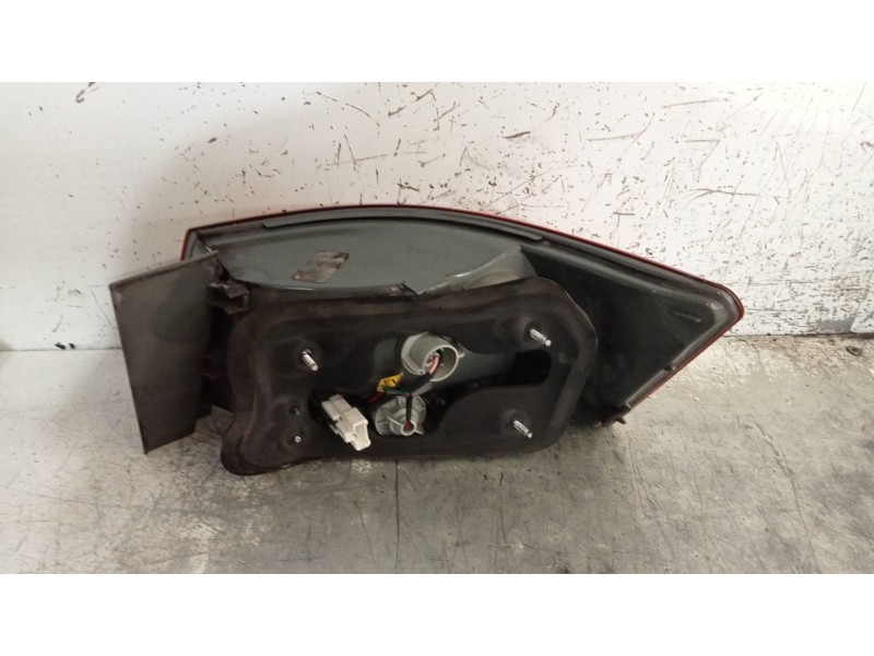 Recambio de piloto trasero izquierdo para hyundai sonata (nf) 2.0 crdi comfort i referencia OEM IAM   