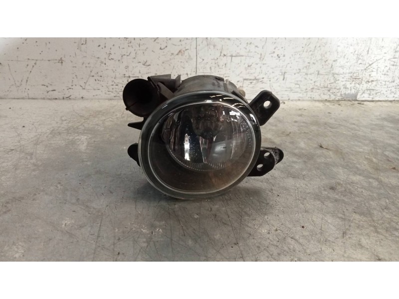 Recambio de faro antiniebla izquierdo para mercedes clase c (w204) berlina c 200 cdi blueefficiency (204.001) referencia OEM IAM