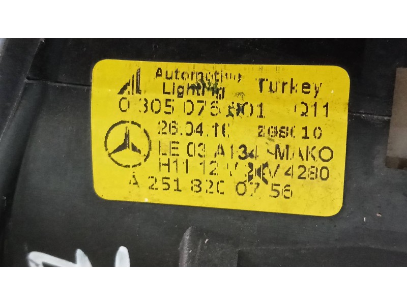 Recambio de faro antiniebla izquierdo para mercedes clase c (w204) berlina c 200 cdi blueefficiency (204.001) referencia OEM IAM