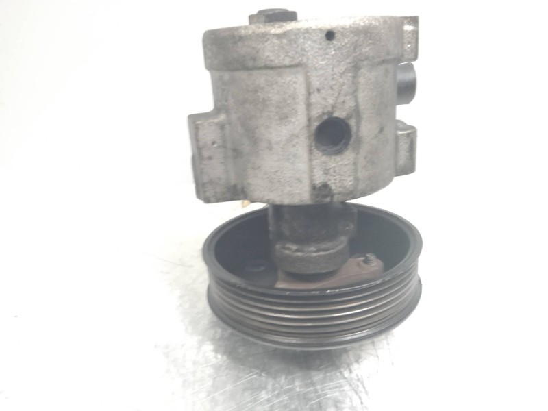 Recambio de bomba direccion para renault megane i classic (la0) 1.9 d rn referencia OEM IAM 7700840106  