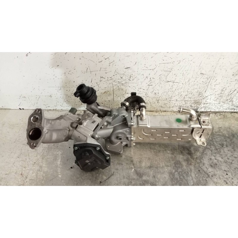 Recambio de enfriador egr para mercedes clase c (w204) berlina c 200 cdi blueefficiency (204.001) referencia OEM IAM A6511400160