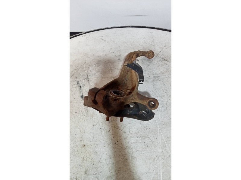 Recambio de mangueta delantera izquierda para nissan navara pick-up (d40m) doble cab se 4x4 referencia OEM IAM   