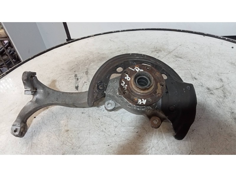 Recambio de mangueta delantera derecha para audi a8 (4e2) 4.2 quattro l referencia OEM IAM   