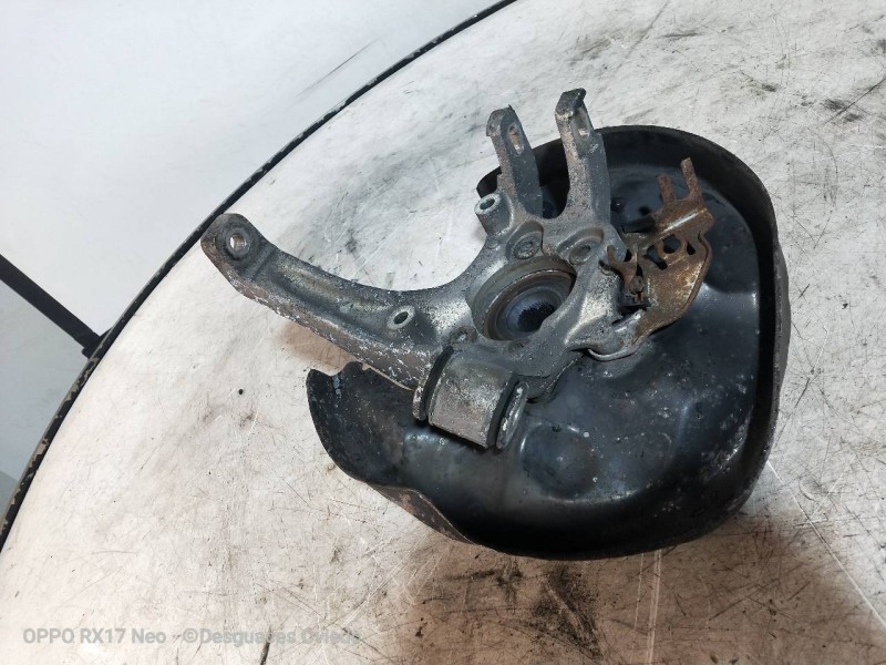 Recambio de mangueta trasera izquierda para audi a8 (4e2) 4.2 quattro l referencia OEM IAM   