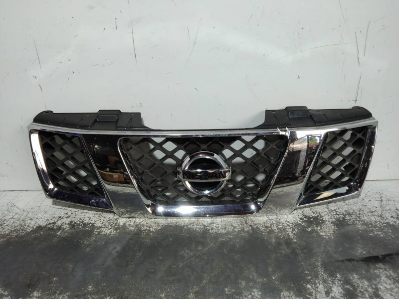 Recambio de rejilla delantera para nissan navara pick-up (d40m) 2.5 dci diesel cat referencia OEM IAM   