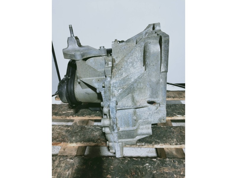 Recambio de caja cambios para ford fiesta (cbk) futura referencia OEM IAM 2N1R7002ED TTFD0 310308 113836 