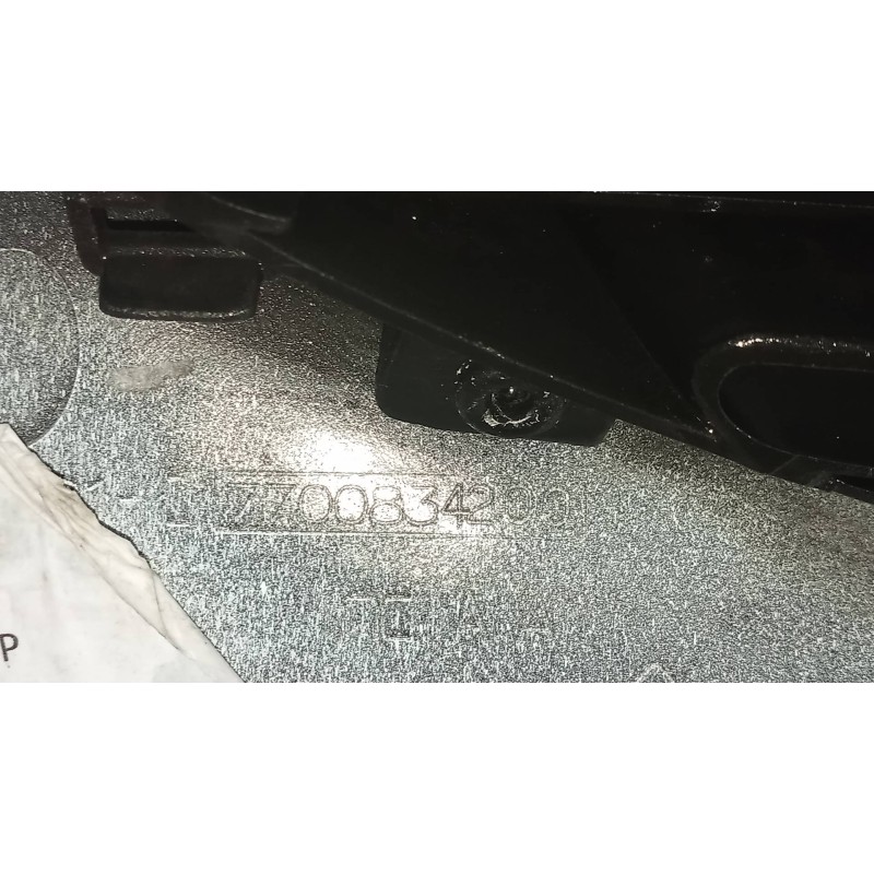 Recambio de rejilla delantera para renault megane i classic (la0) 1.6e rn referencia OEM IAM 7700834200  IZQUIERDA