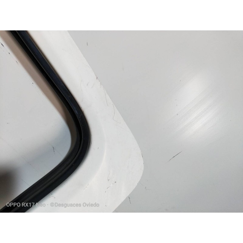 Recambio de puerta trasera derecha para nissan cabstar 09.06 cabstar 35.xx doppelkabine cabina doble referencia OEM IAM   4P