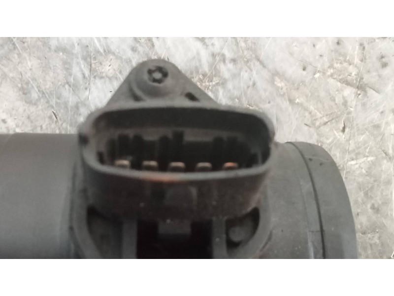 Recambio de caudalimetro para opel omega b executive berlina referencia OEM IAM 0281002564  