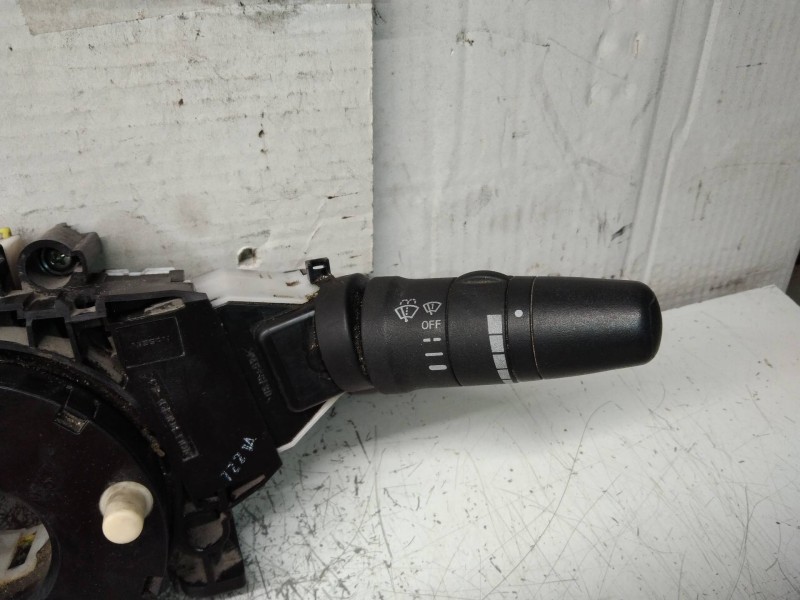 Recambio de mando luces para nissan cabstar 09.06 cabstar 35.xx doppelkabine cabina doble referencia OEM IAM   