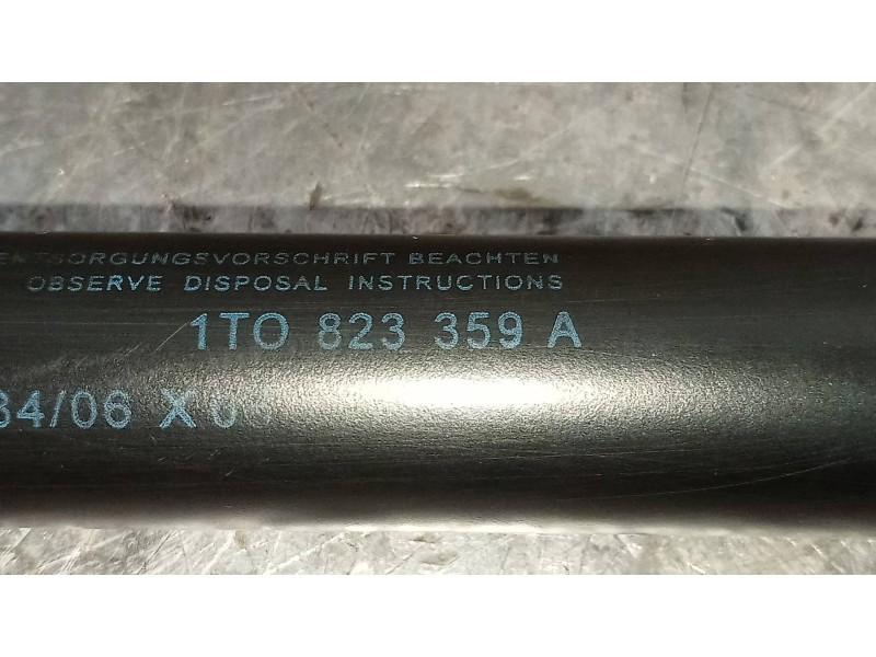Recambio de amortiguadores capo para volkswagen touran (1t2) traveller bluemotion referencia OEM IAM 1T0823359A  