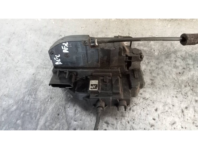 Recambio de motor cierre centralizado delantero derecho para renault koleos expression referencia OEM IAM   