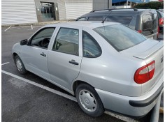seat cordoba berlina (6k2) del año 2002 2