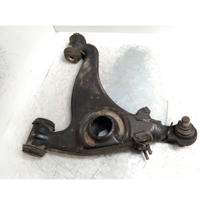 Recambio de brazo suspension inferior delantero izquierdo para mercedes clase e (w124) berlina 3.0 turbodiesel cat referencia OE