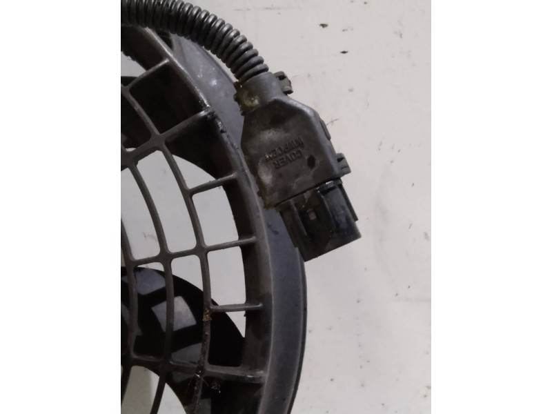 Recambio de electroventilador para kia sorento 2.5 crdi referencia OEM IAM A005317  
