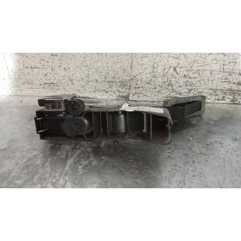 Recambio de potenciometro pedal para mercedes clase b (w245) 2.0 cdi cat referencia OEM IAM A1693000504  