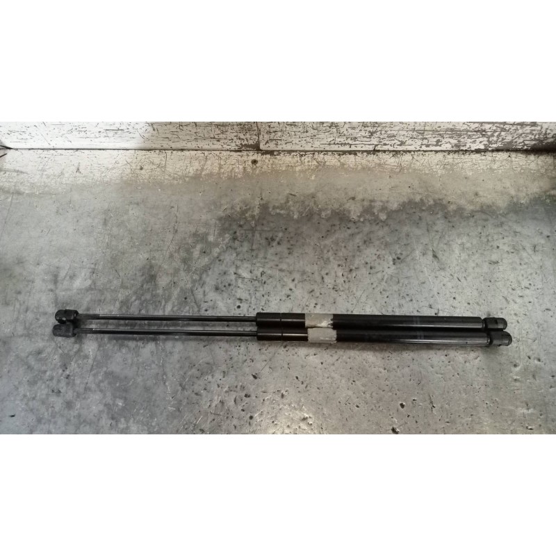 Recambio de amortiguadores maletero / porton para ford fiesta berlina (dx) ambiente referencia OEM IAM 96FBB406A10BA  