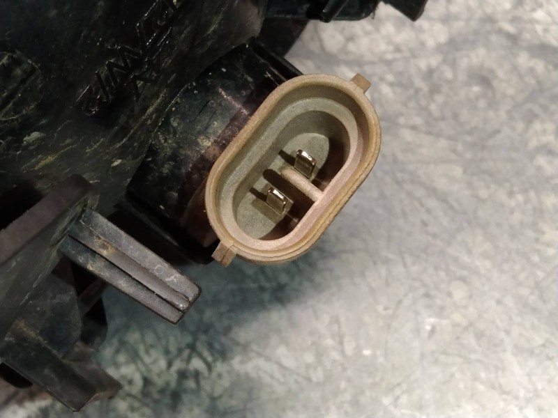 Recambio de faro antiniebla izquierdo para kia sorento 2.5 crdi referencia OEM IAM   