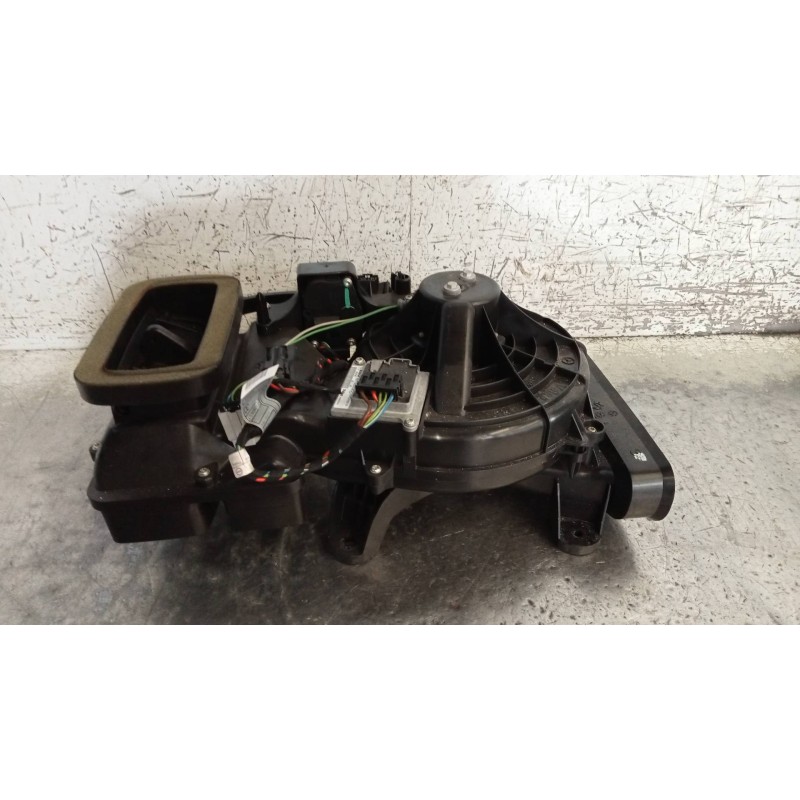 Recambio de motor calefaccion para mercedes clase r (w251) 320 cdi (251.022) referencia OEM IAM A2518300008 929566G 